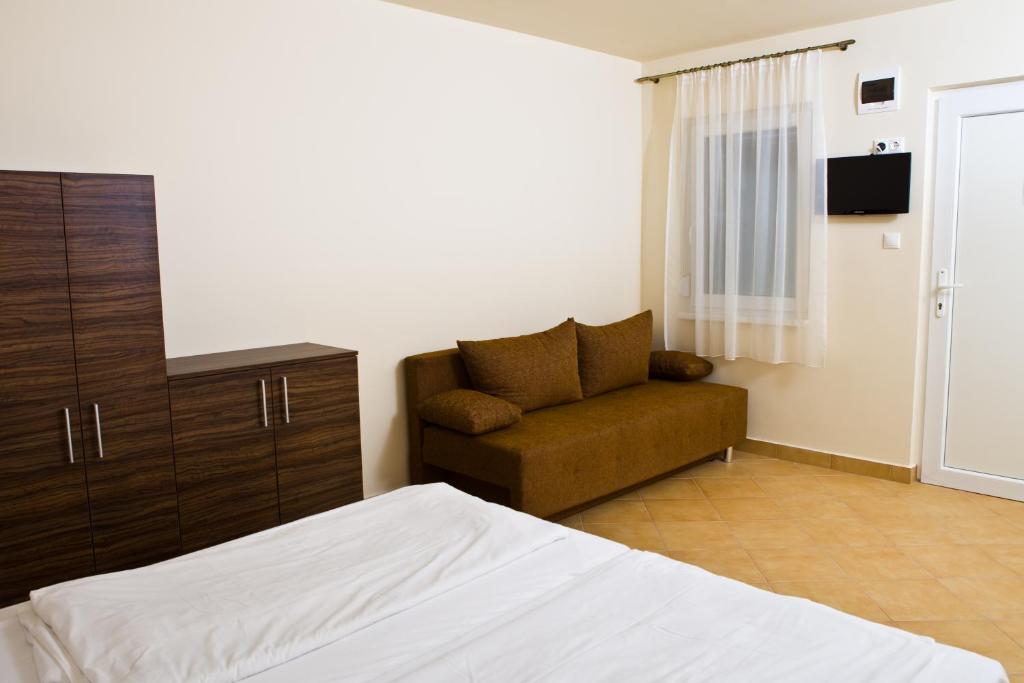 Hotel Balaton Eldorado Camping Badacsonytördemic Zimmer foto